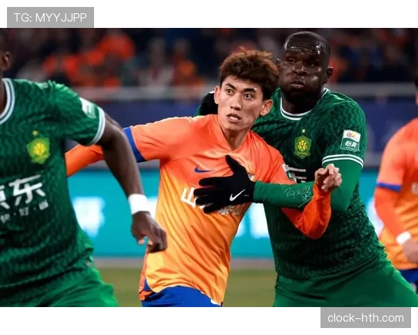 斯文·博特曼关键战筑起防线,出色防守助球队强势回暖 斯文·博特曼关键战筑起防线,出色防守助球队强势回暖