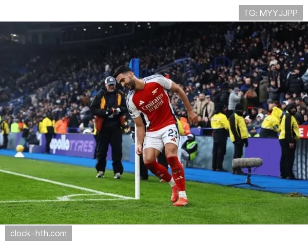 英超焦点战:阿森纳逆转取胜,彰显争冠实力